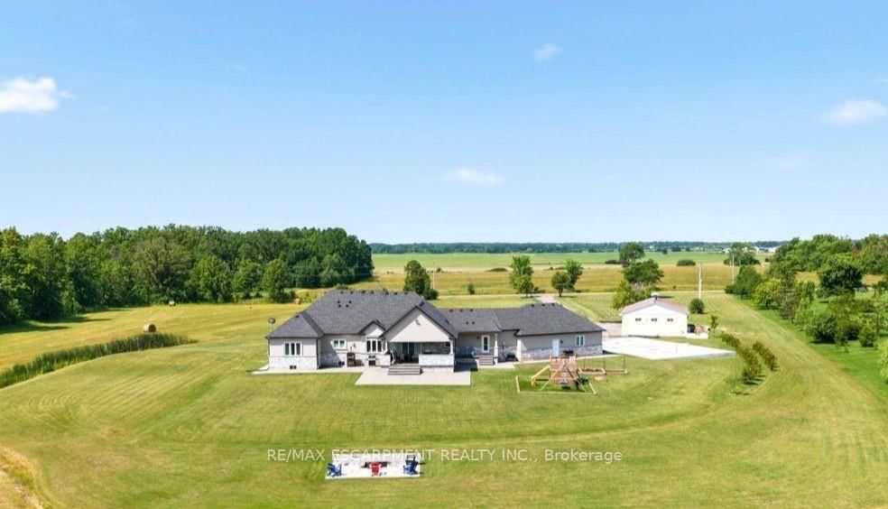 148 MOORES Road • Haldimand, ON photo 46