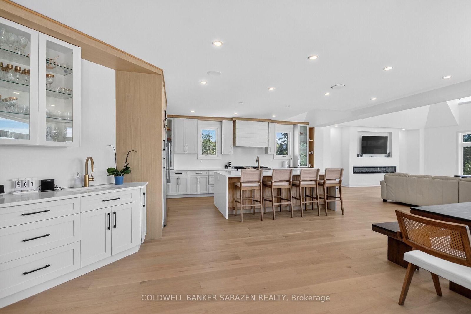 1554 River Road S • Ottawa, ON photo 19