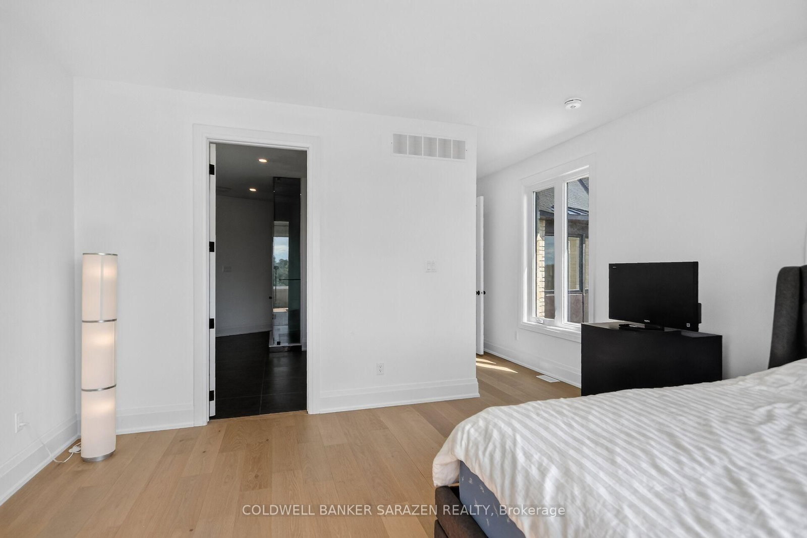 1554 River Road S • Ottawa, ON photo 26