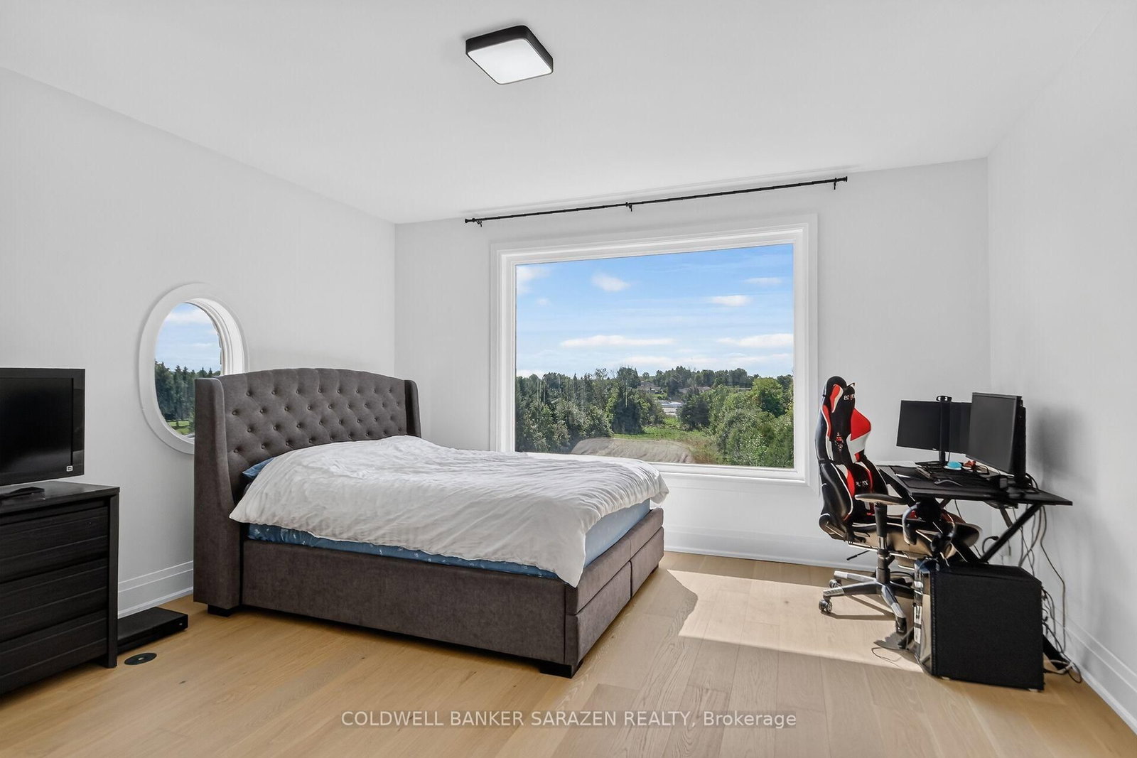 1554 River Road S • Ottawa, ON photo 29