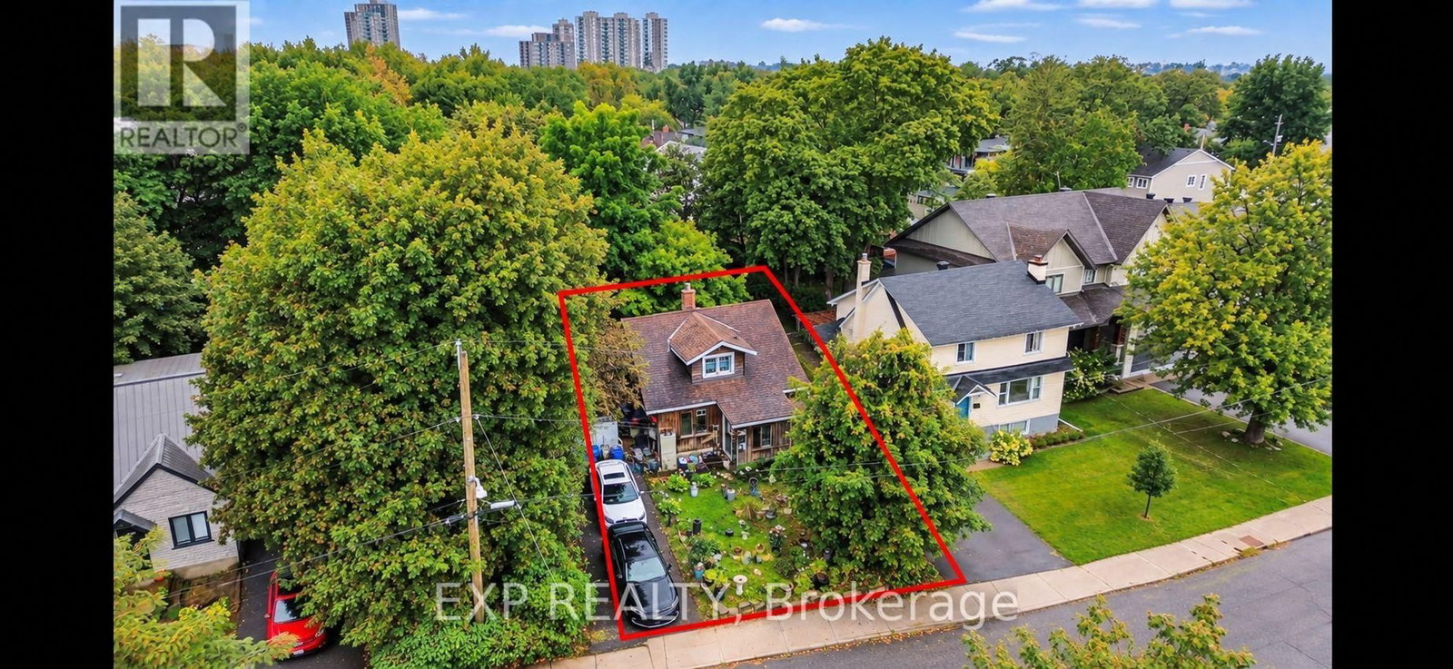 252 Cowley Avenue • Ottawa, ON photo 2