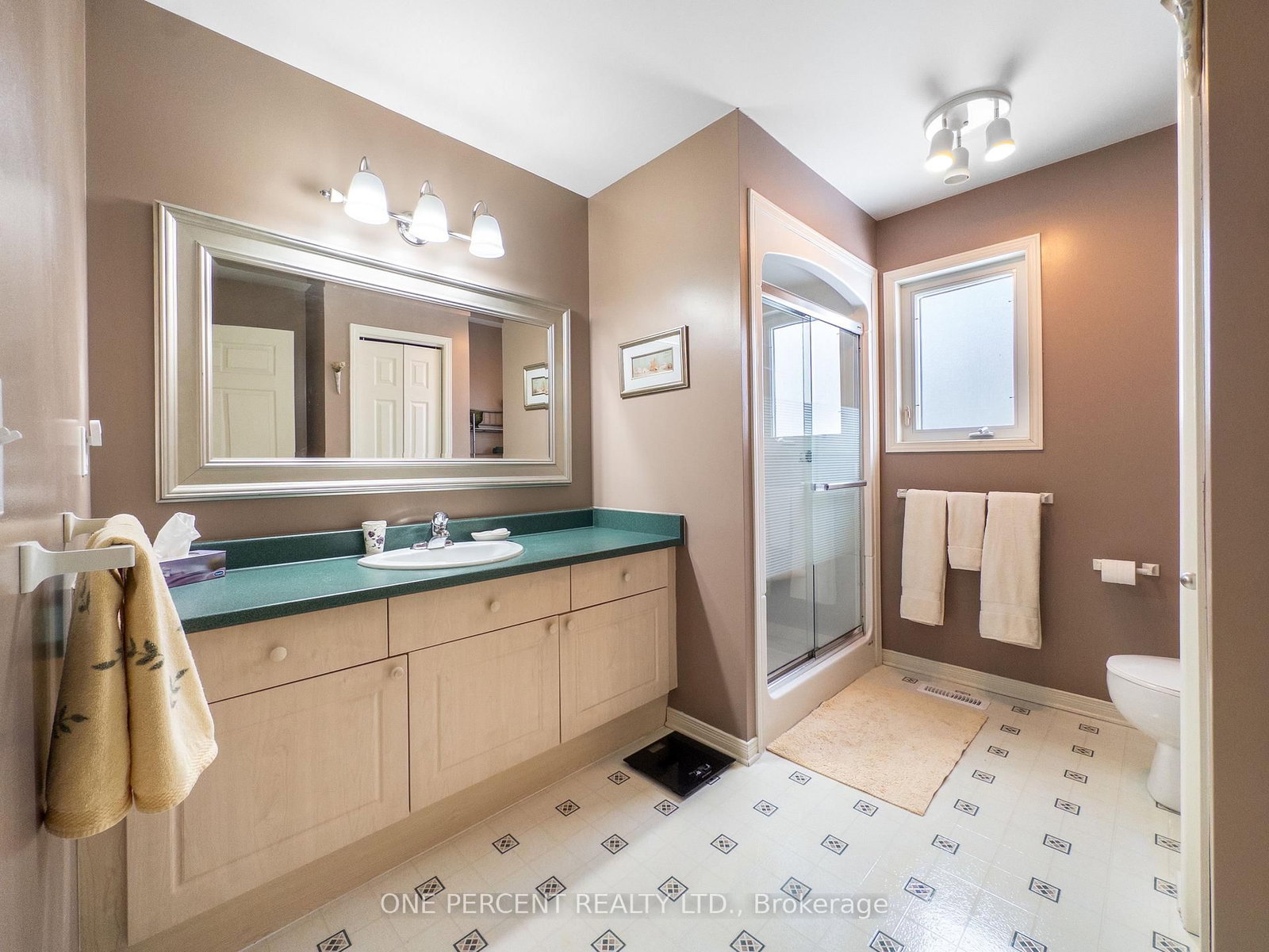 14 Elmdale Drive • Prince Edward County, ON photo 16