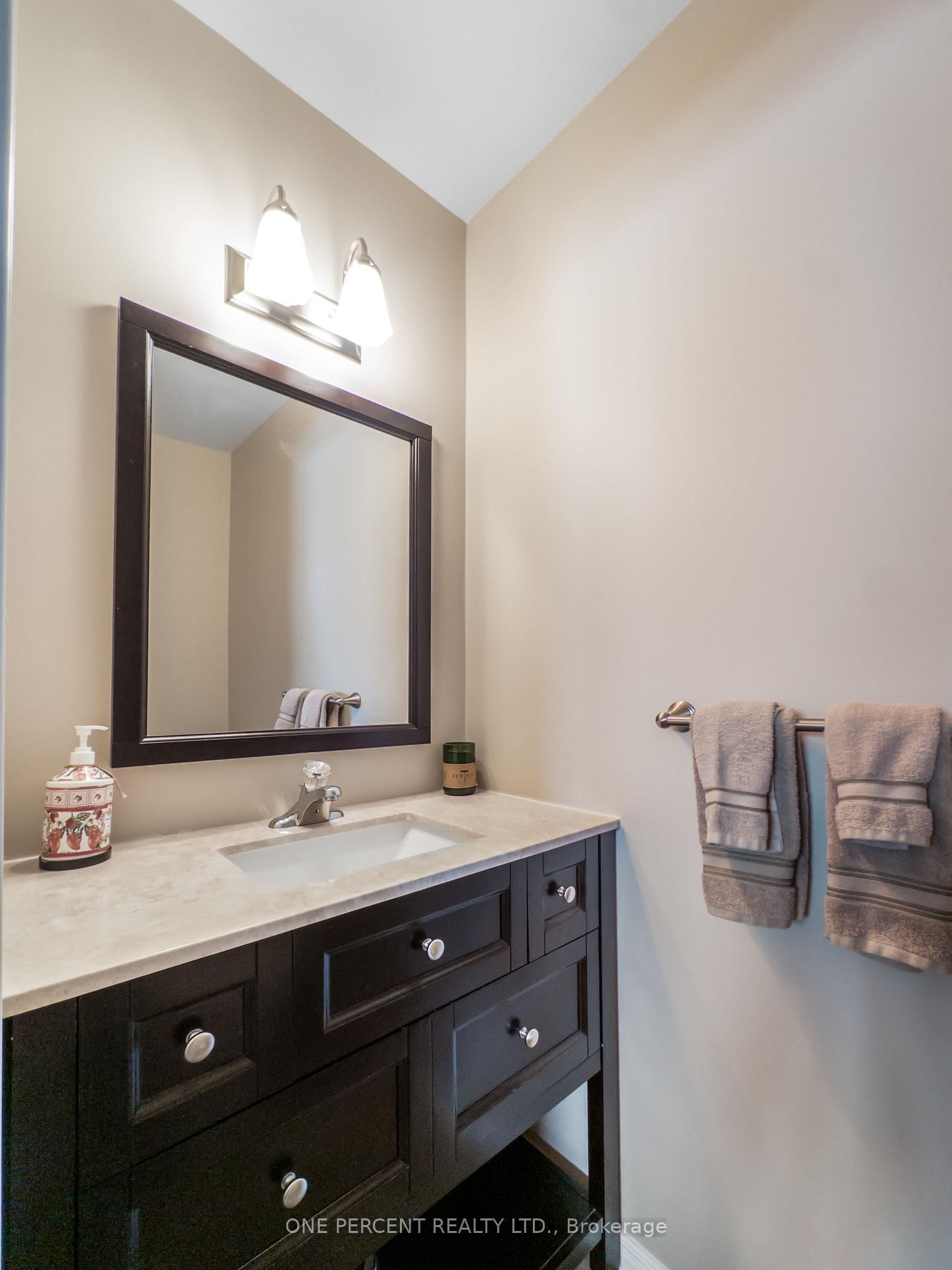 14 Elmdale Drive • Prince Edward County, ON photo 21