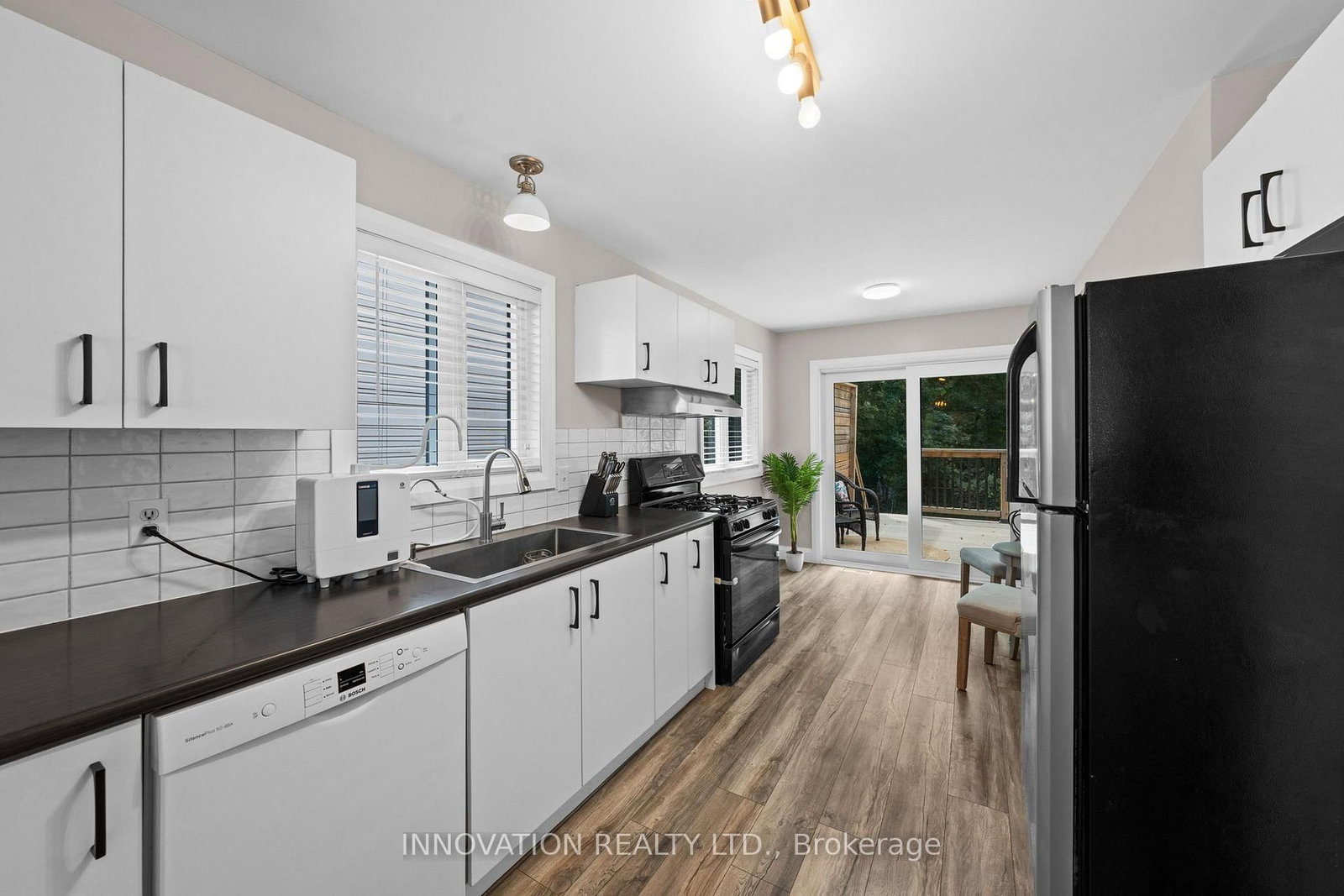 38 Steggall Crescent • Stittsville, ON photo 8
