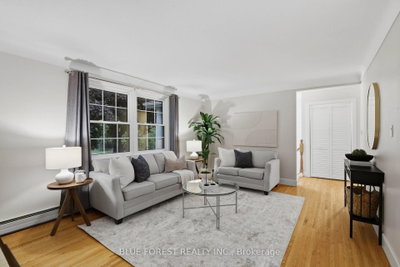 111 Arthur Street • Middlesex Centre, ON photo 5