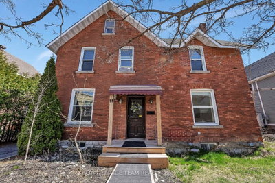11 Sherbrooke Avenue • Ottawa, ON photo 3