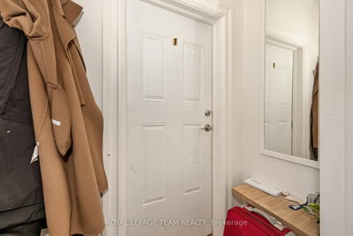 11 Sherbrooke Avenue • Ottawa, ON photo 5