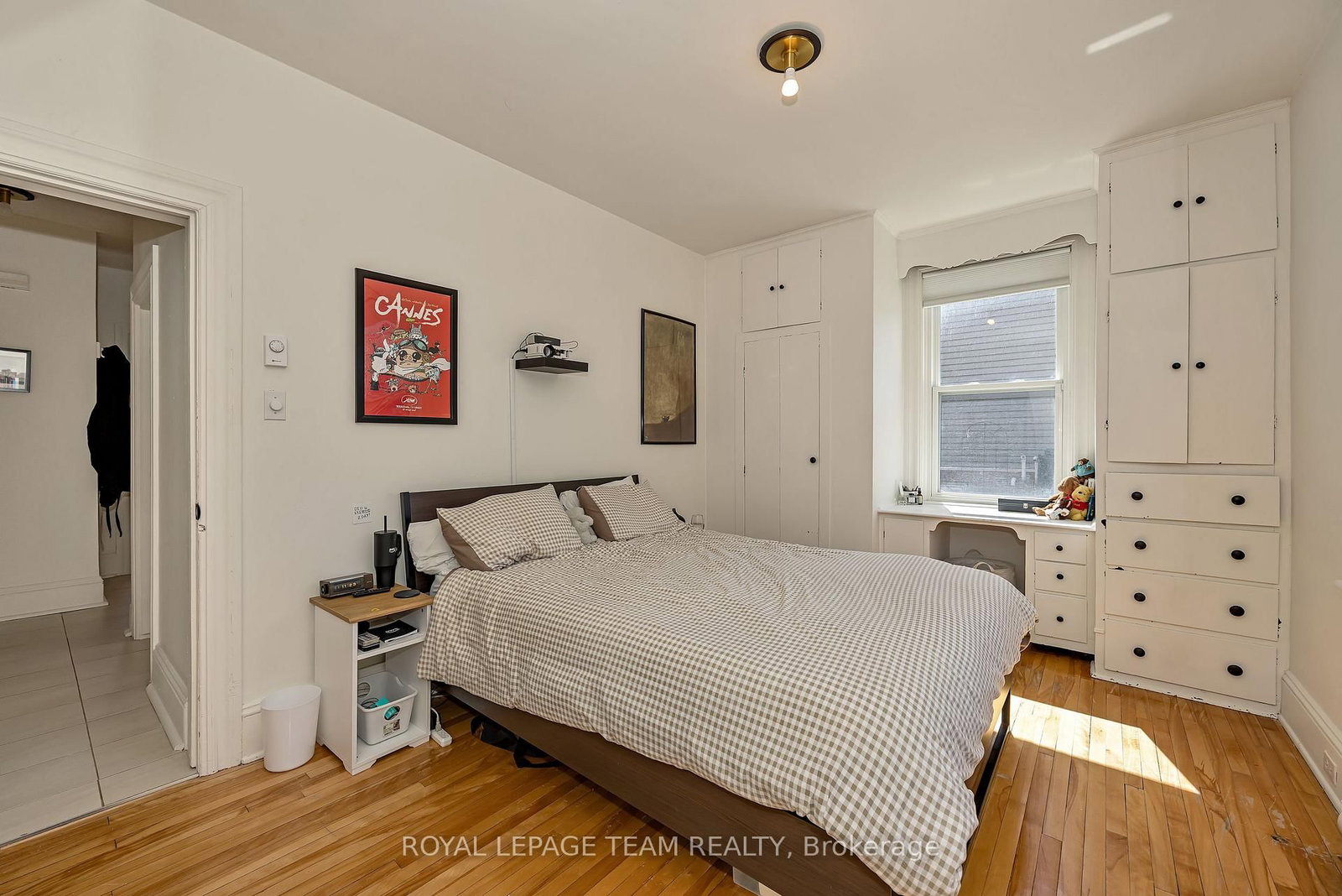 11 Sherbrooke Avenue • Ottawa, ON photo 32