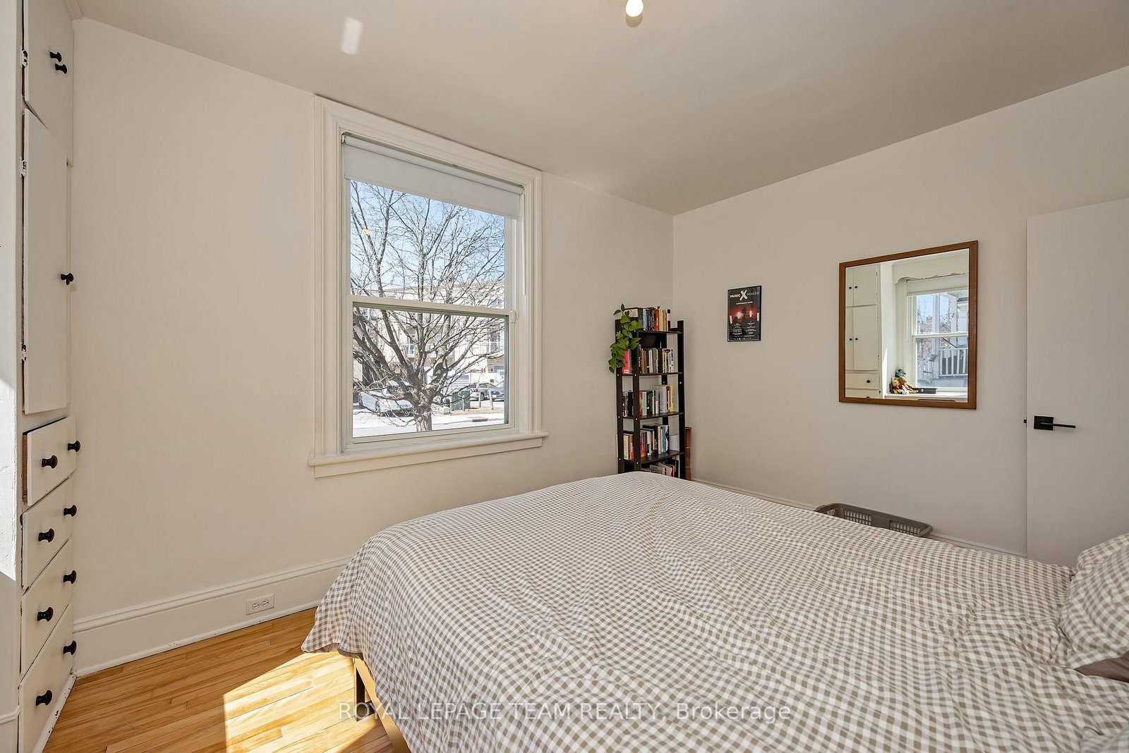11 Sherbrooke Avenue • Ottawa, ON photo 33