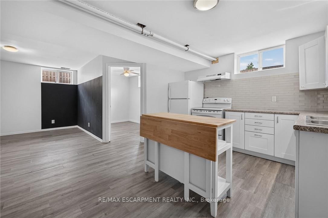 93 Nugent Drive • Hamilton, ON photo 22