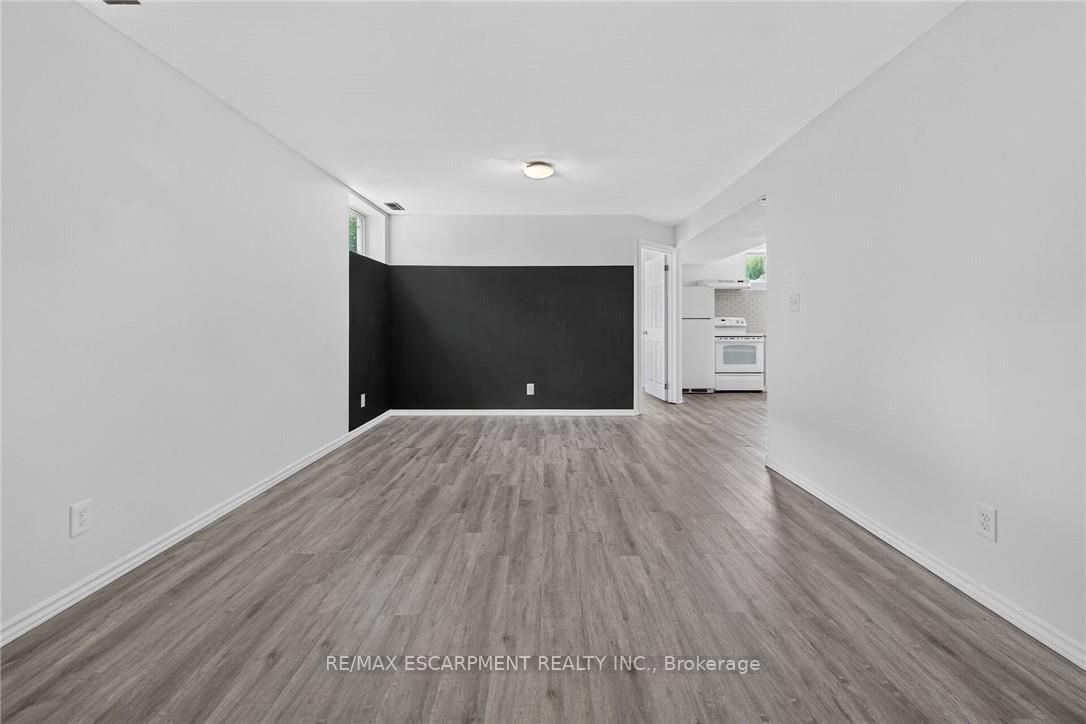 93 Nugent Drive • Hamilton, ON photo 23