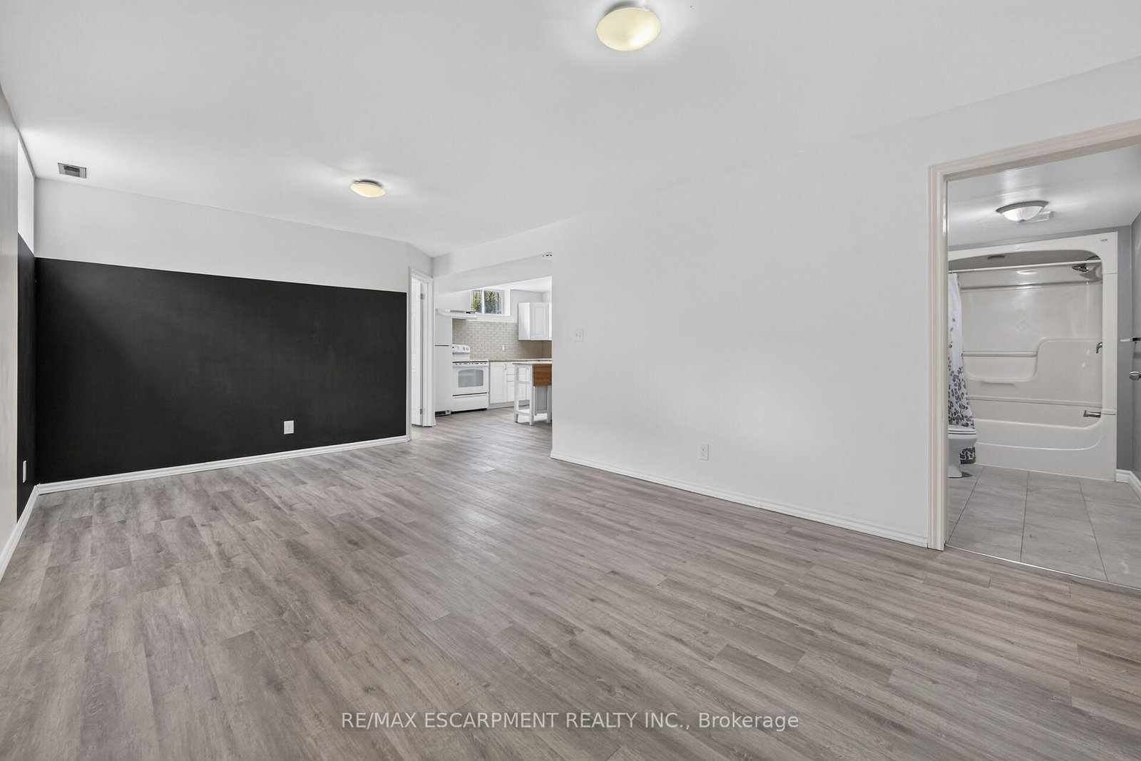 93 Nugent Drive • Hamilton, ON photo 24