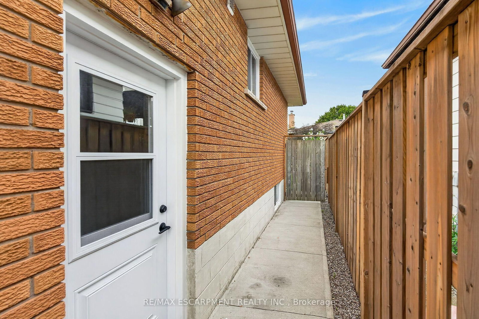 93 Nugent Drive • Hamilton, ON photo 30