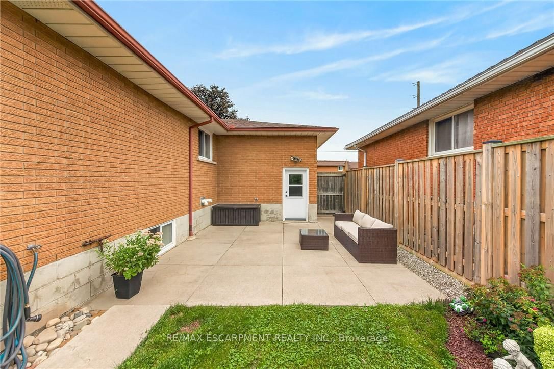 93 Nugent Drive • Hamilton, ON photo 36
