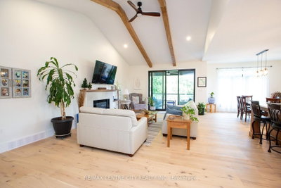 273 Foxborough Place • Thames Centre, ON photo 5
