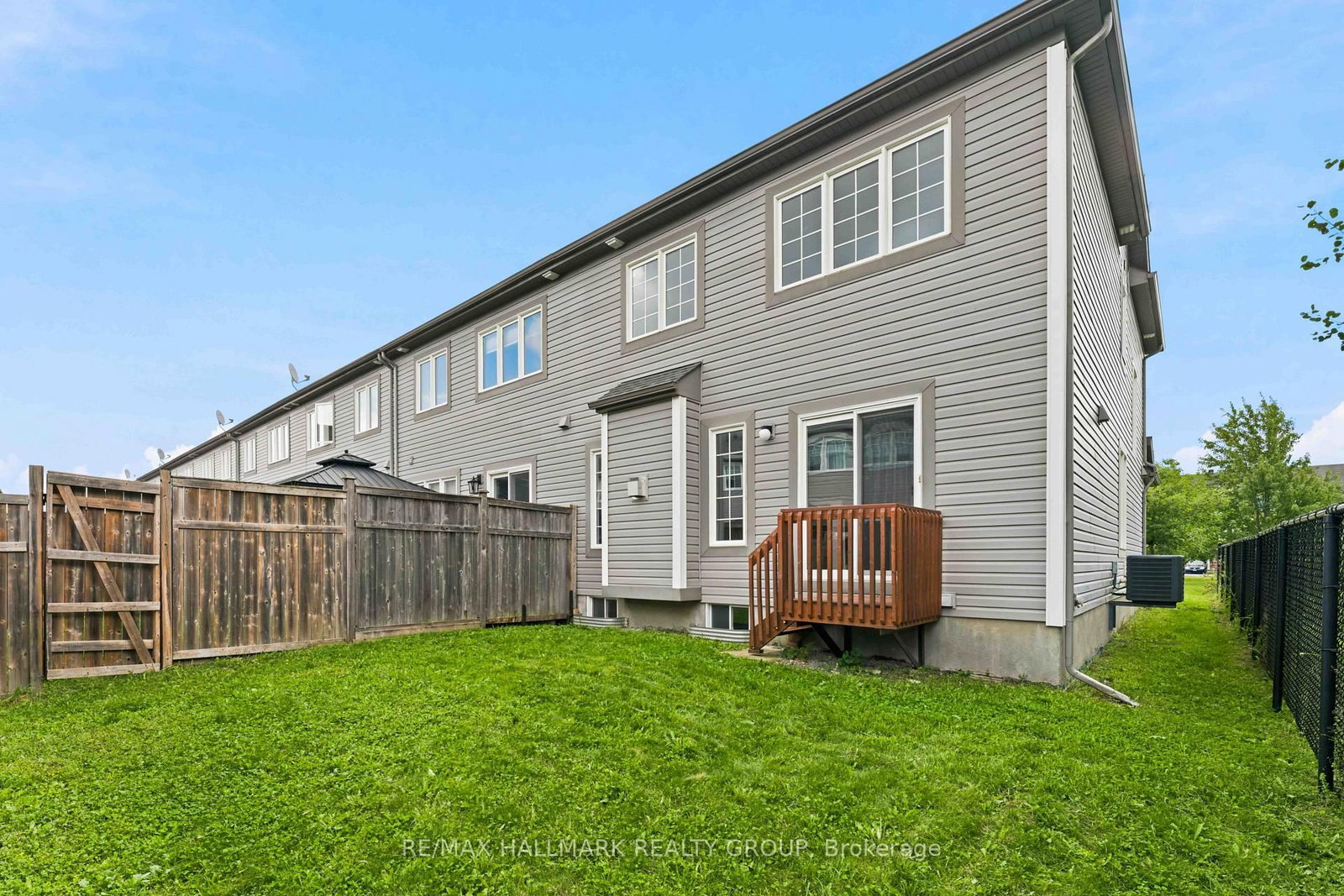 387 Sweet Grass Circle • Ottawa, ON photo 22