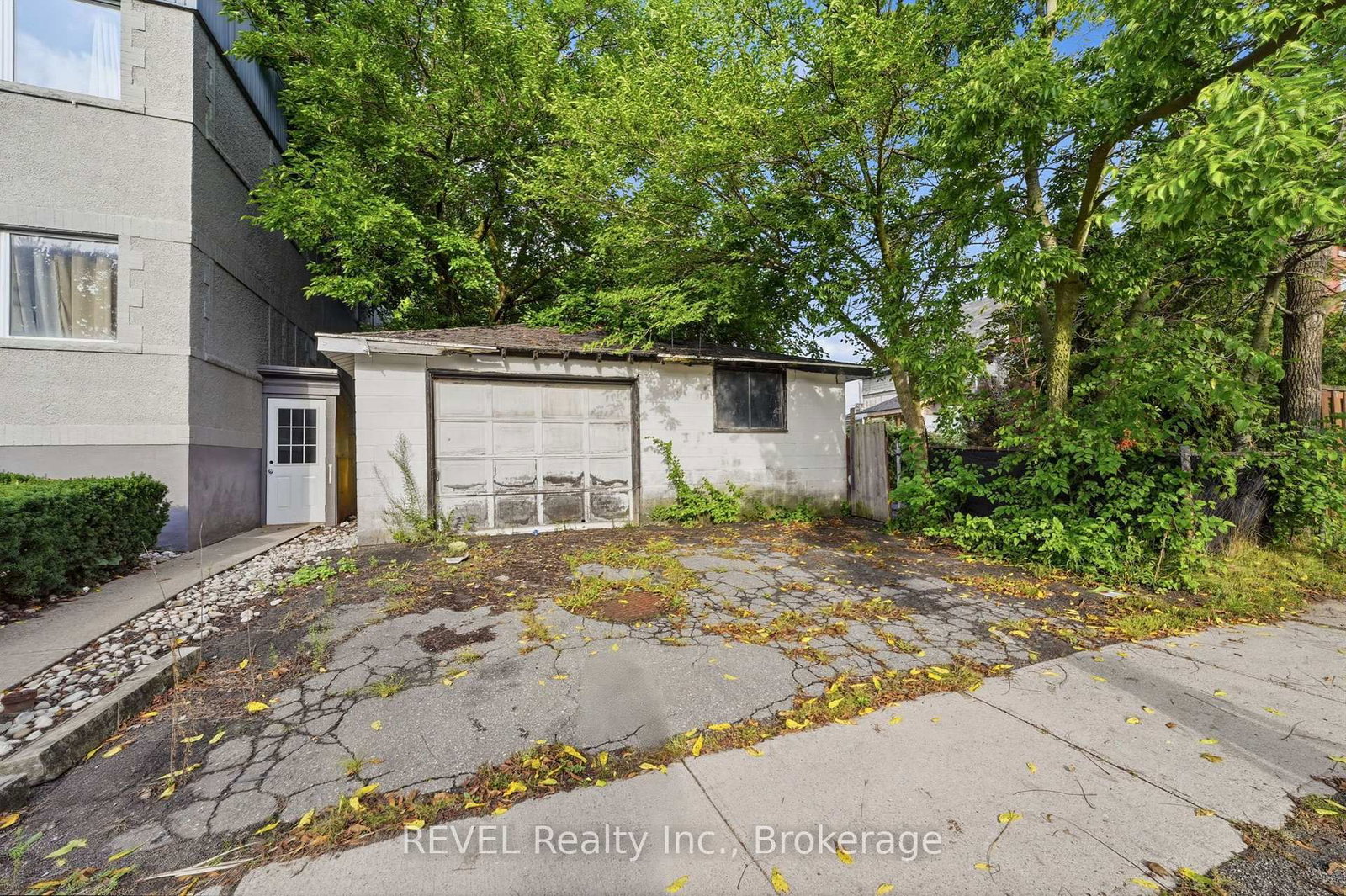 4960 Willmott Street • Niagara Falls, ON photo 24