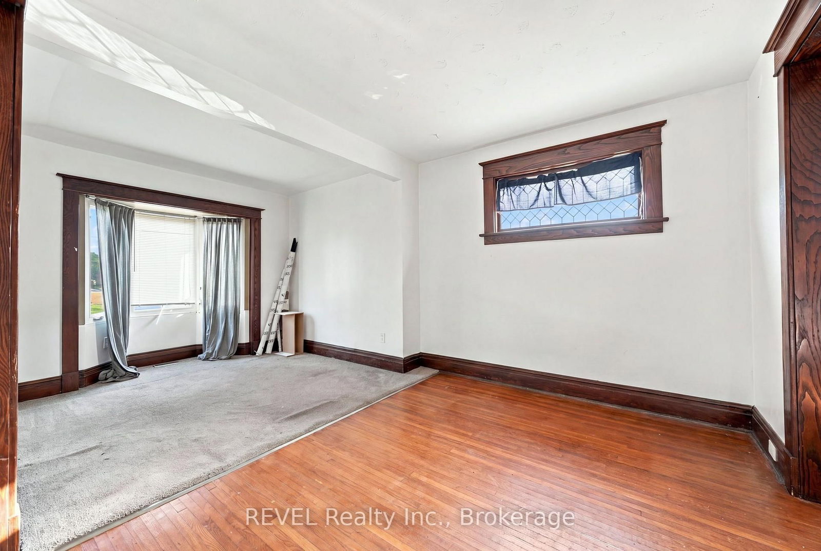 4960 Willmott Street • Niagara Falls, ON photo 6