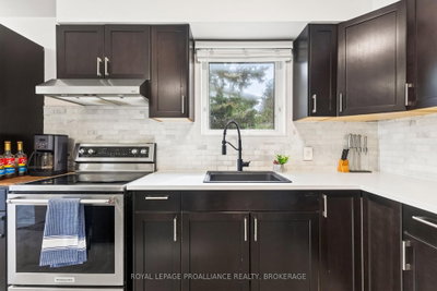 600 Whistler Terrace • Kingston, ON photo 9
