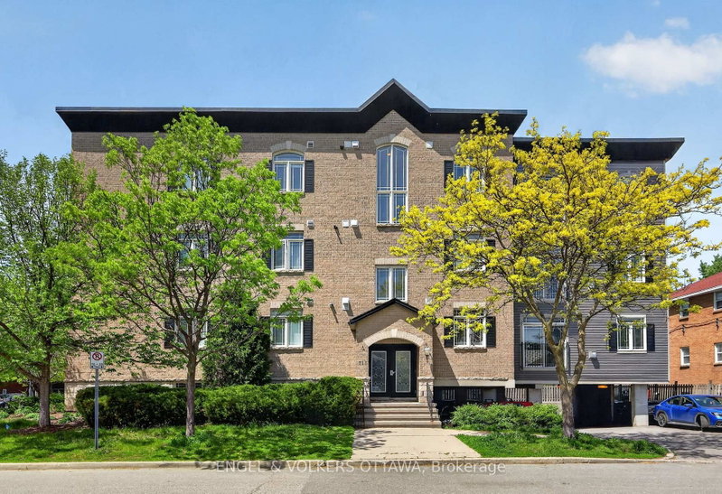 401 - 711 Churchill Avenue
