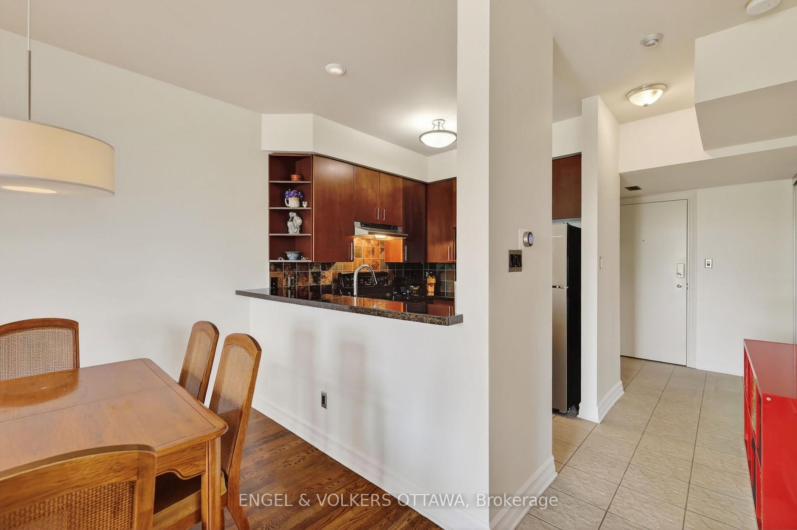 711 Churchill Avenue • #401 • Ottawa, ON photo 10