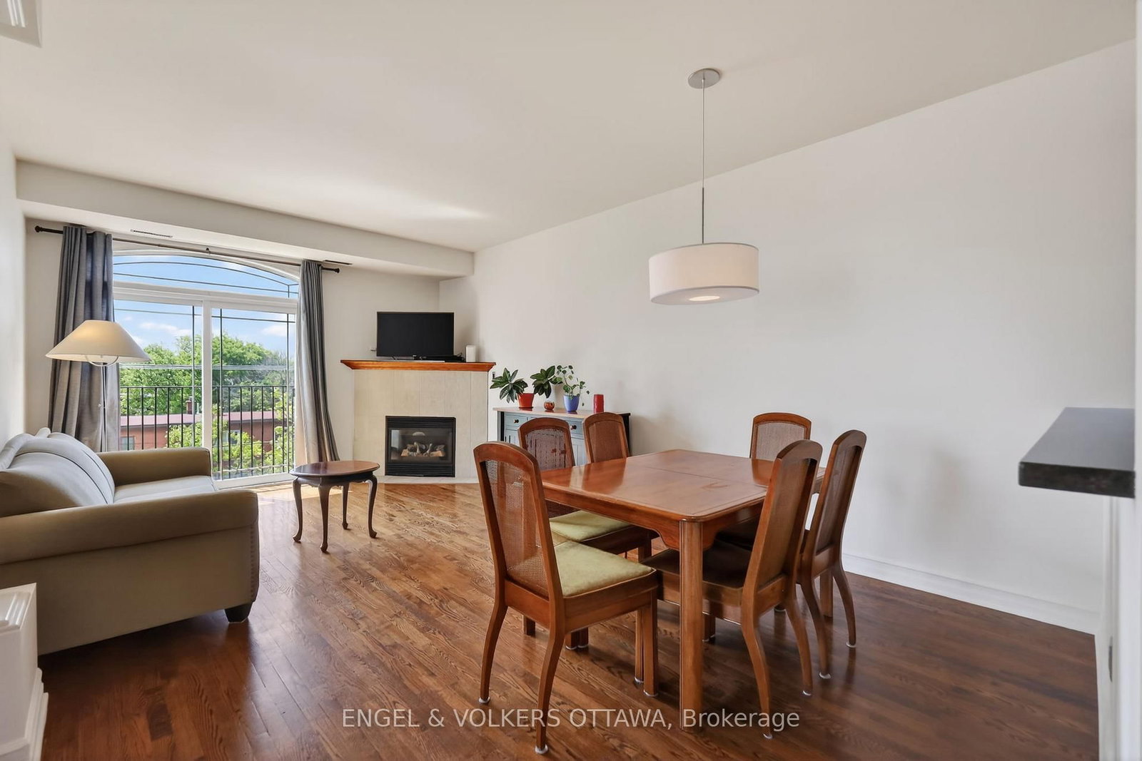 711 Churchill Avenue • #401 • Ottawa, ON photo 11