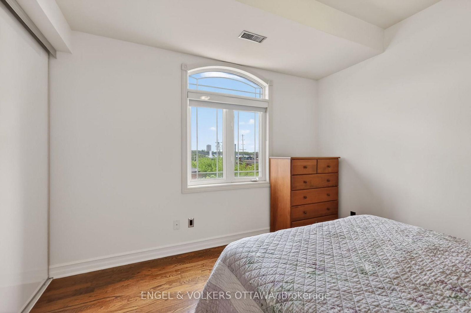 711 Churchill Avenue • #401 • Ottawa, ON photo 21