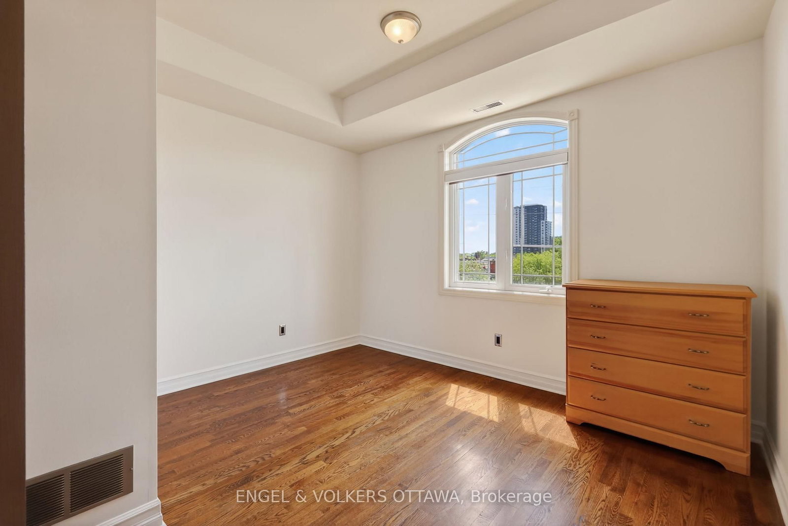 711 Churchill Avenue • #401 • Ottawa, ON photo 25