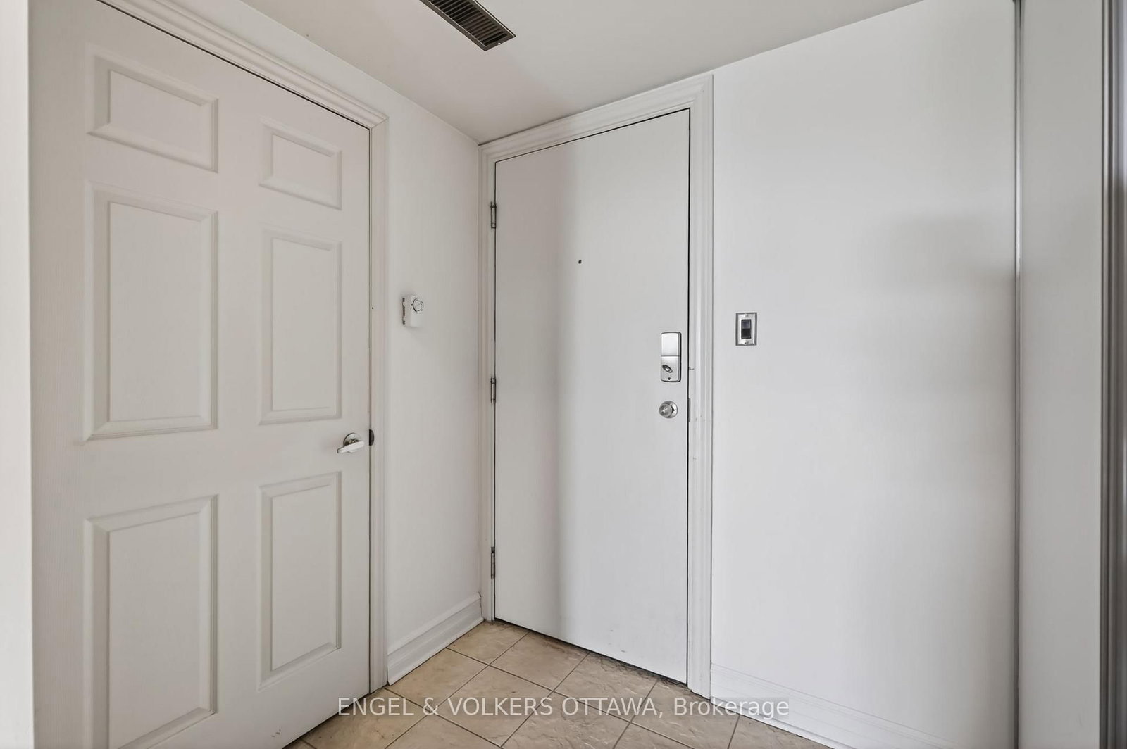 711 Churchill Avenue • #401 • Ottawa, ON photo 4