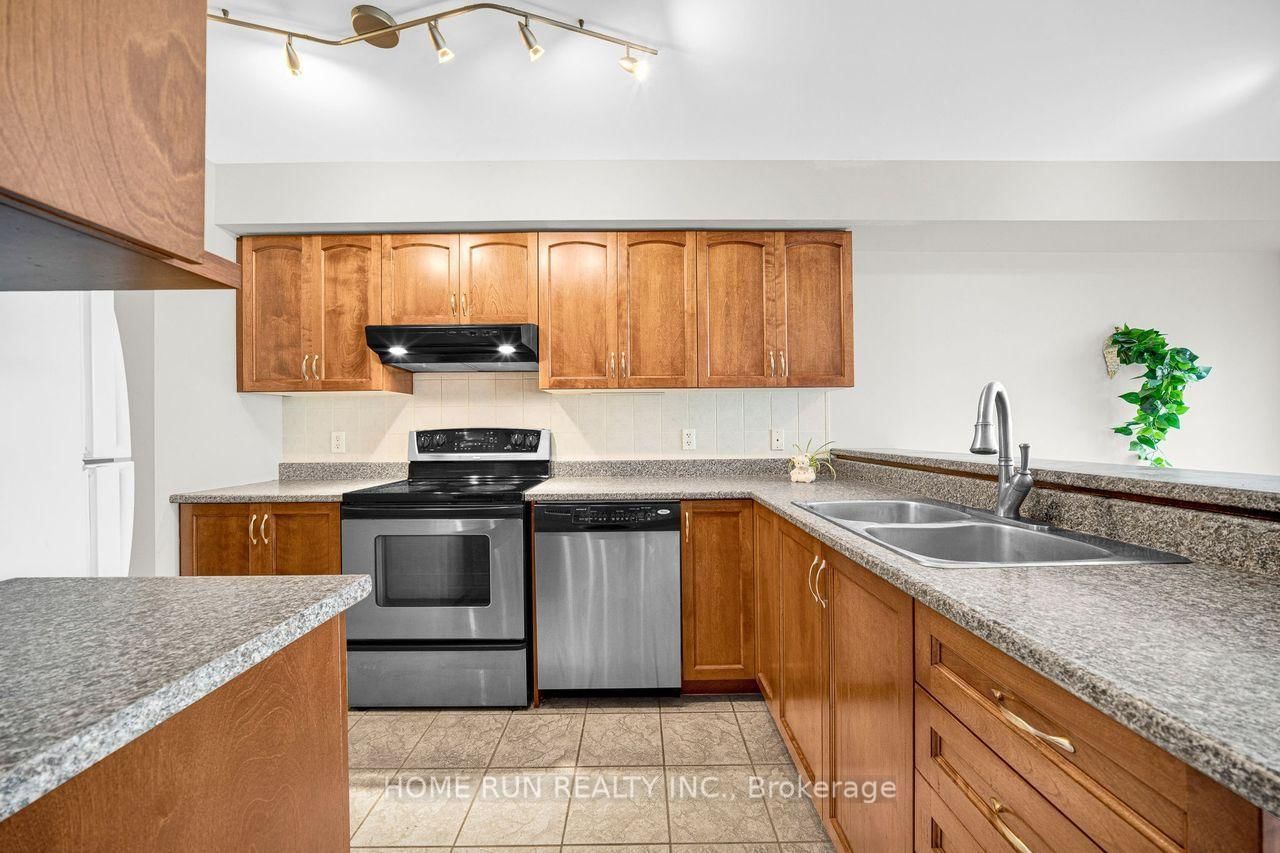 417 Wisteria Crescent • Ottawa, ON photo 13