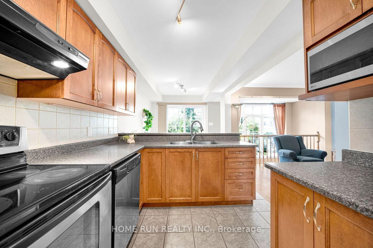 417 Wisteria Crescent • Ottawa, ON photo 16