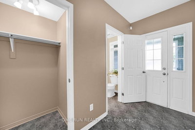 417 Wisteria Crescent • Ottawa, ON photo 3