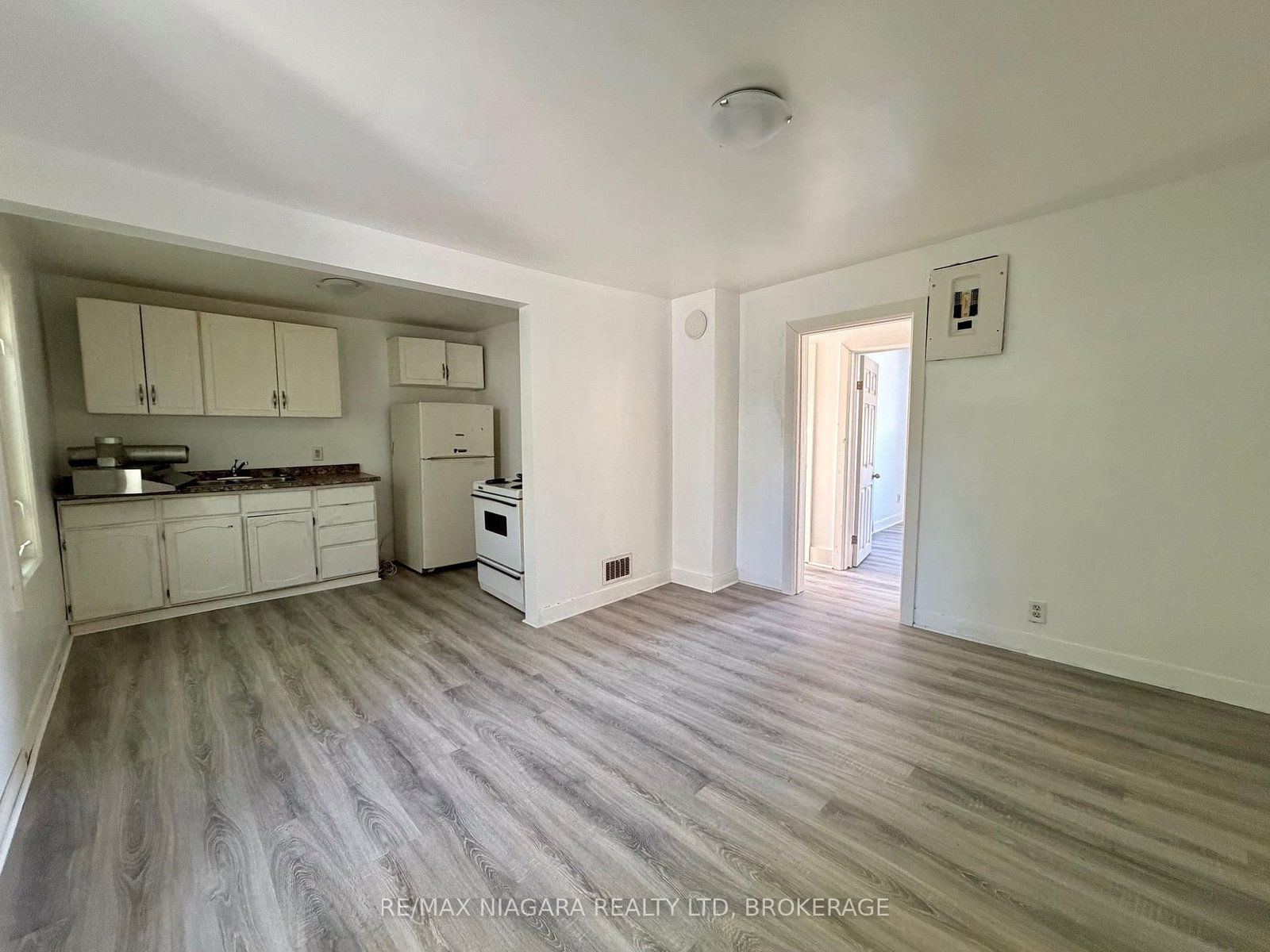 21 Fifth Street • Welland, ON photo 14