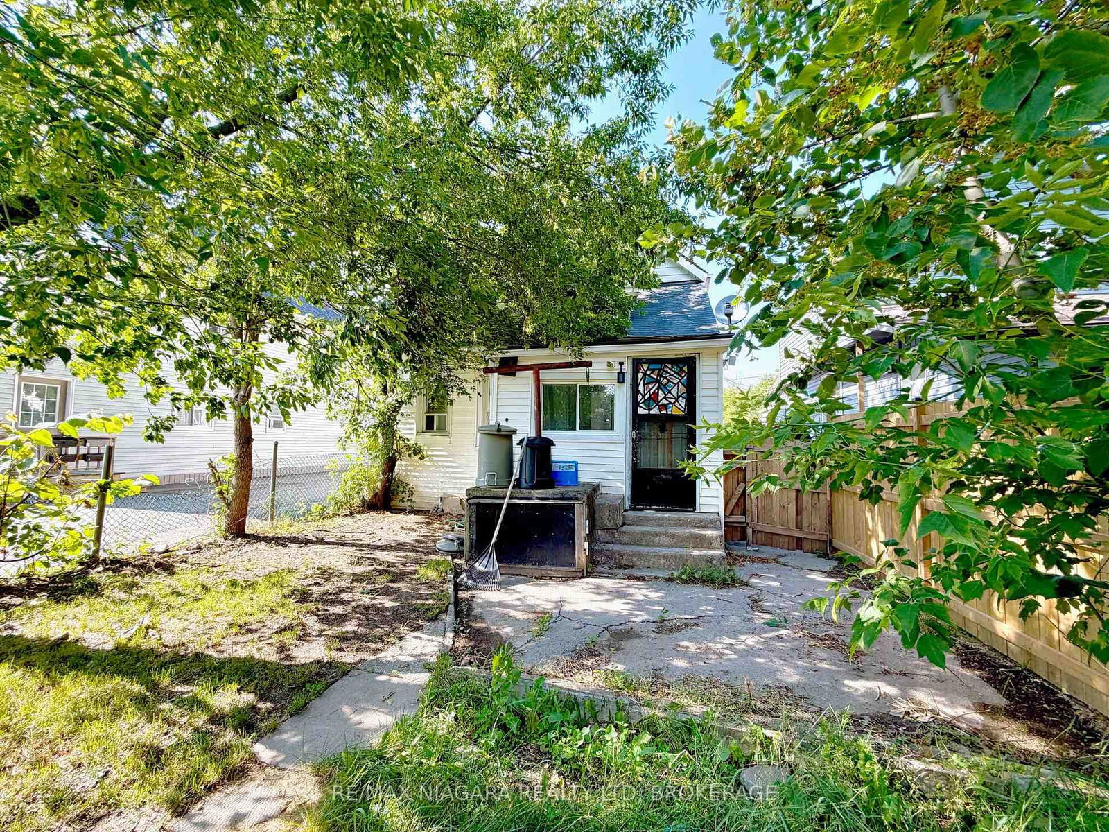 21 Fifth Street • Welland, ON photo 20