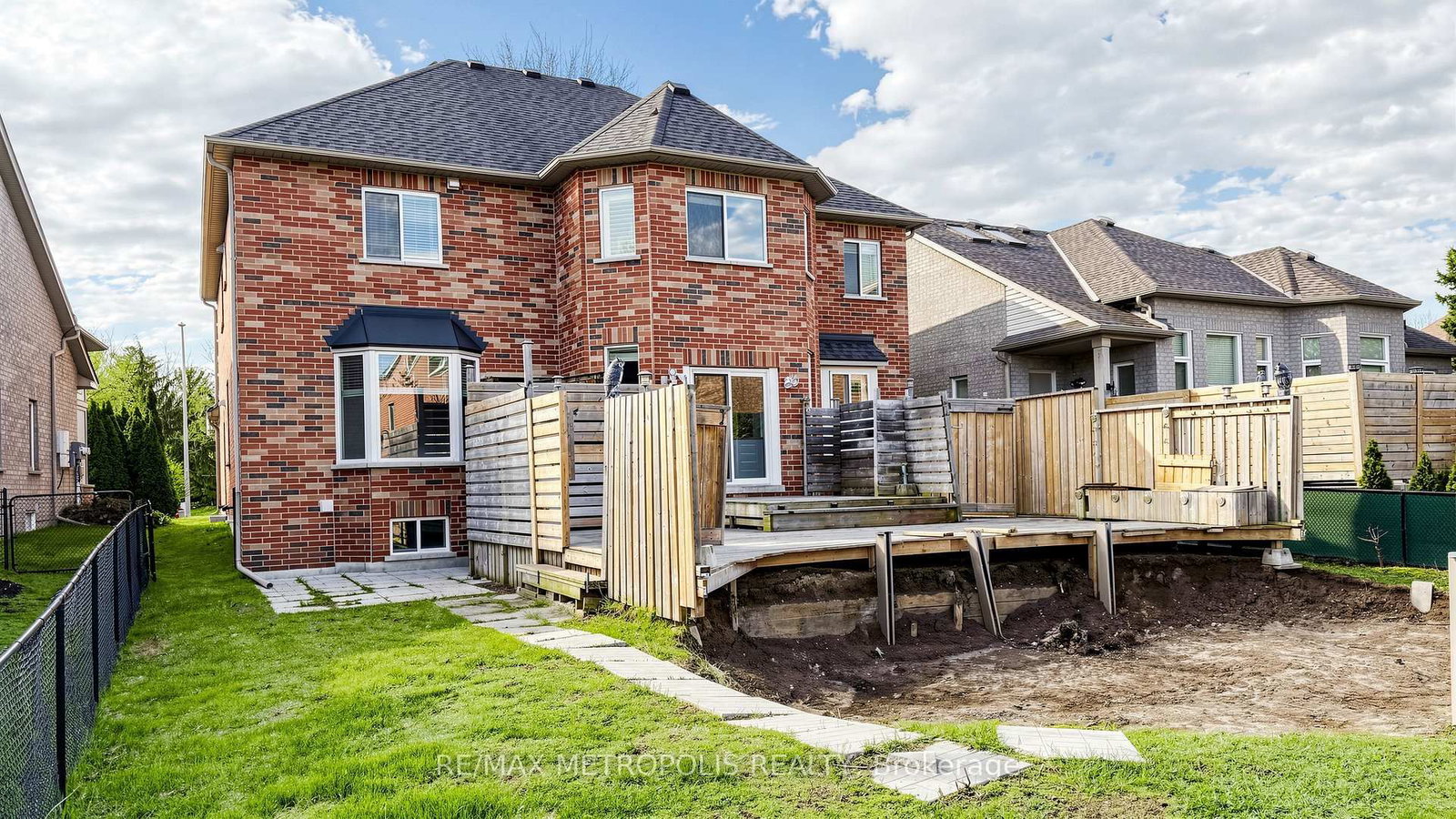 183 Valmont Court • Hamilton, ON photo 41