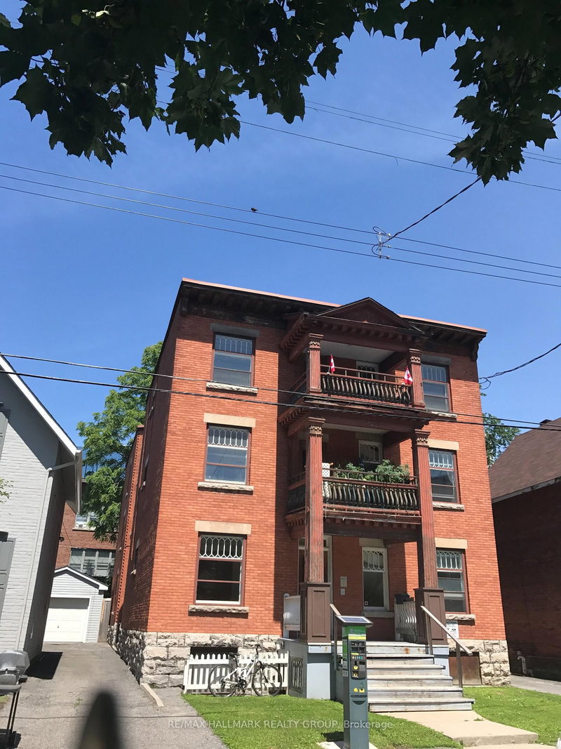 5 - 421 Lisgar Street