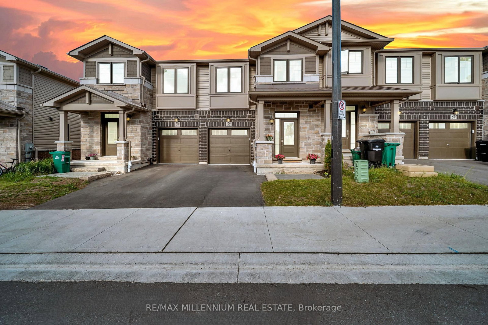 100 Hollywood Court • #55 • Cambridge, ON photo 3