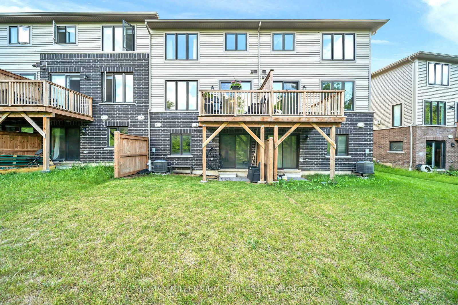 100 Hollywood Court • #55 • Cambridge, ON photo 41