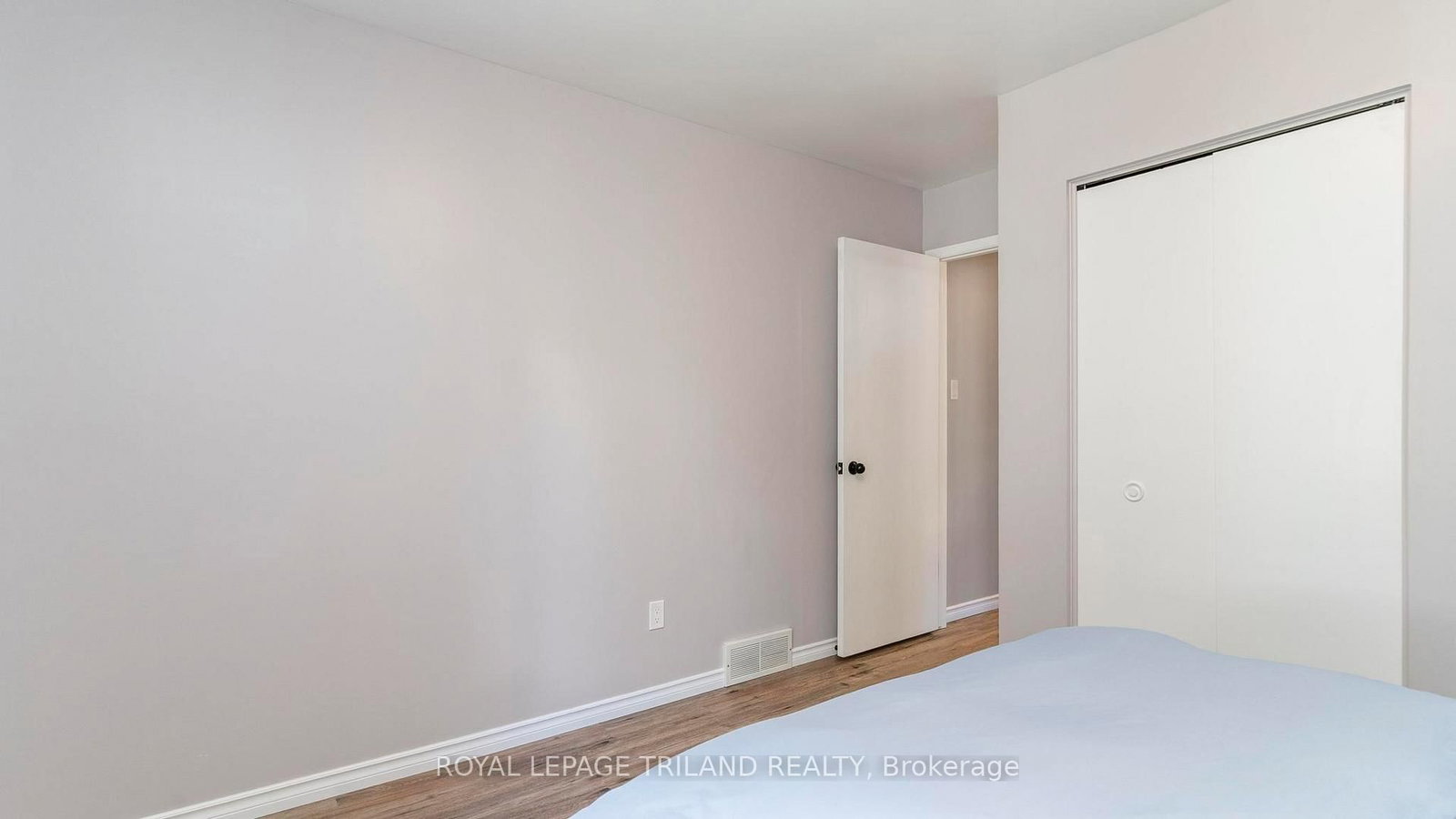 27 PATIENCE Crescent • London South, ON photo 24