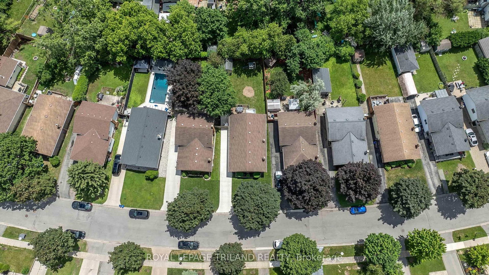 27 PATIENCE Crescent • London South, ON photo 43