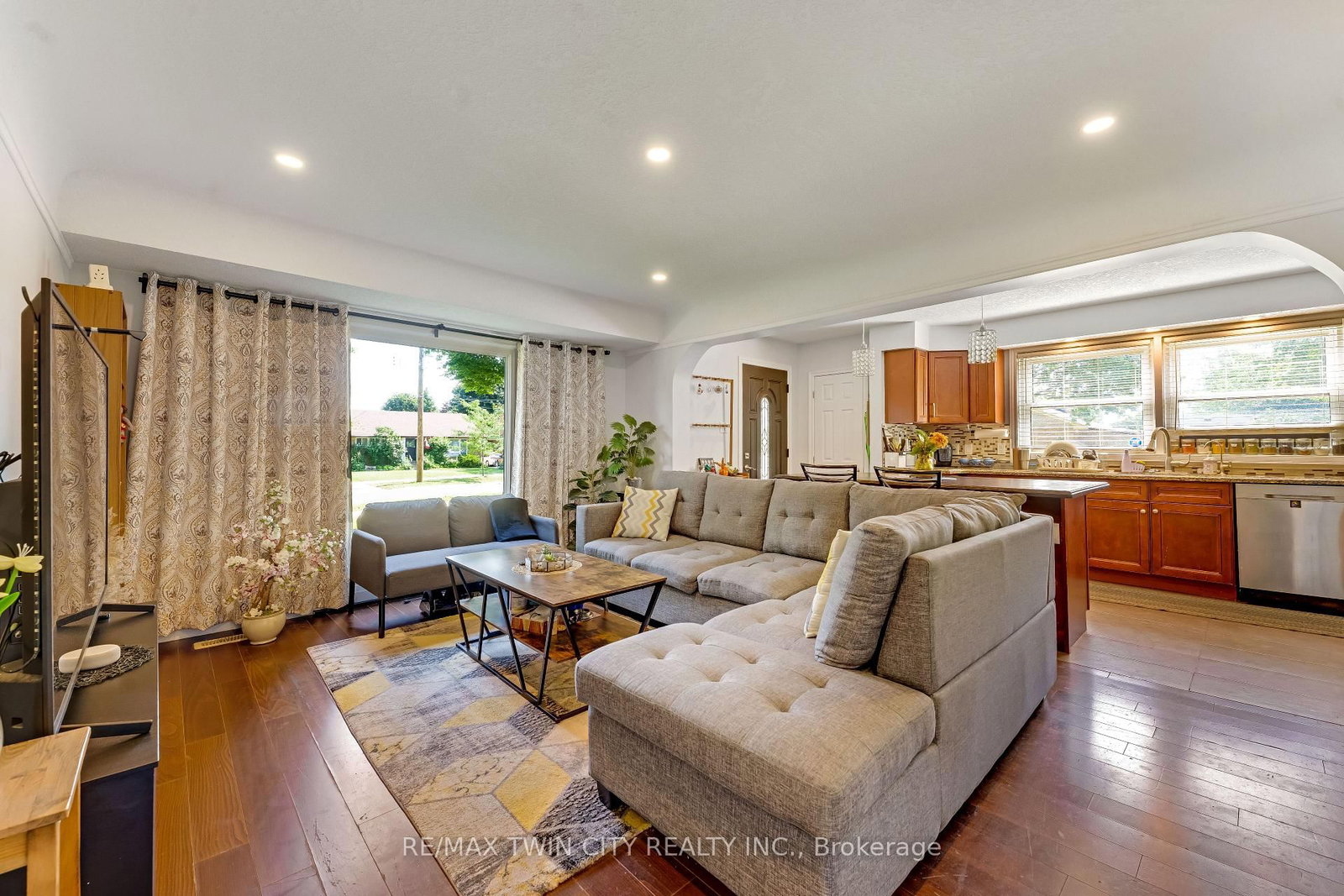 169 Bruce Street • Kitchener, ON photo 3