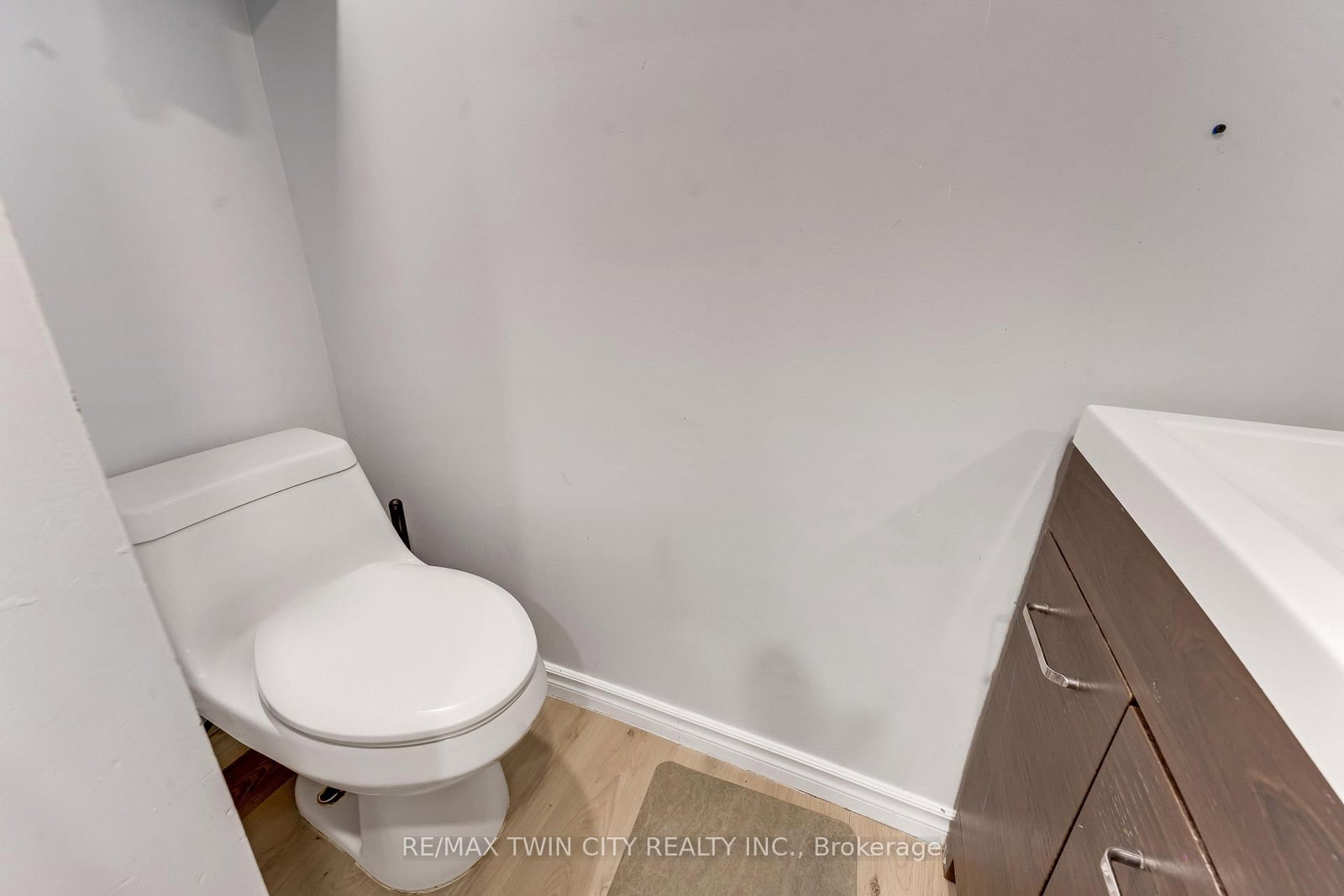 169 Bruce Street • Kitchener, ON photo 35