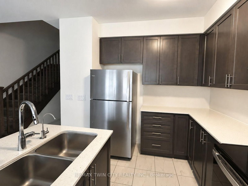 207 Broadacre Drive