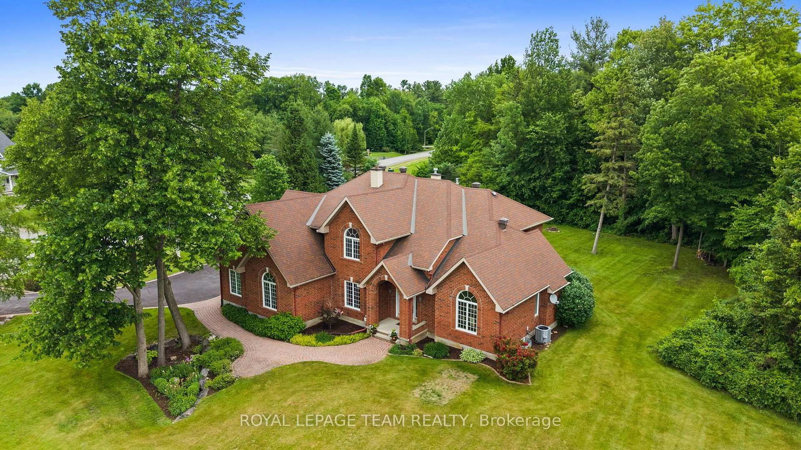 50 Marchvale Drive • Ottawa, ON photo 1