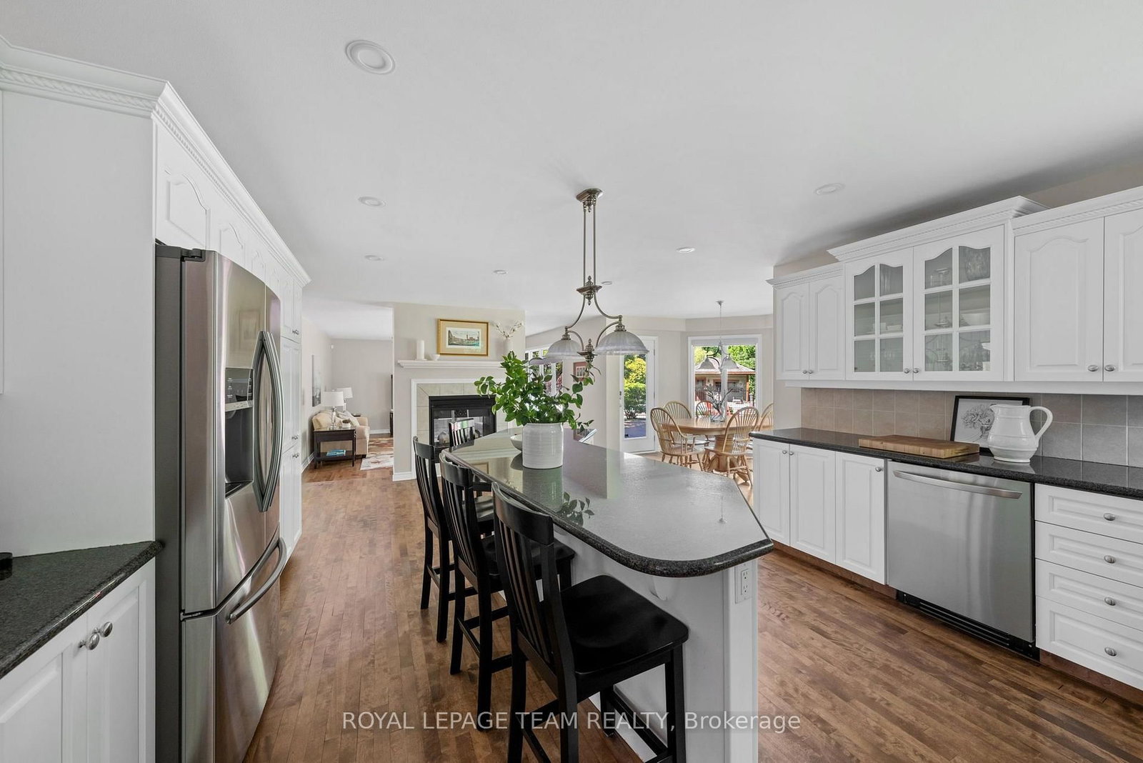 50 Marchvale Drive • Ottawa, ON photo 16
