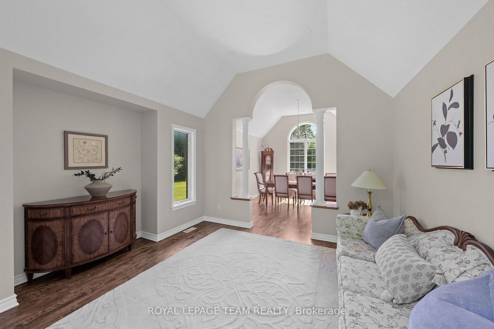 50 Marchvale Drive • Ottawa, ON photo 17