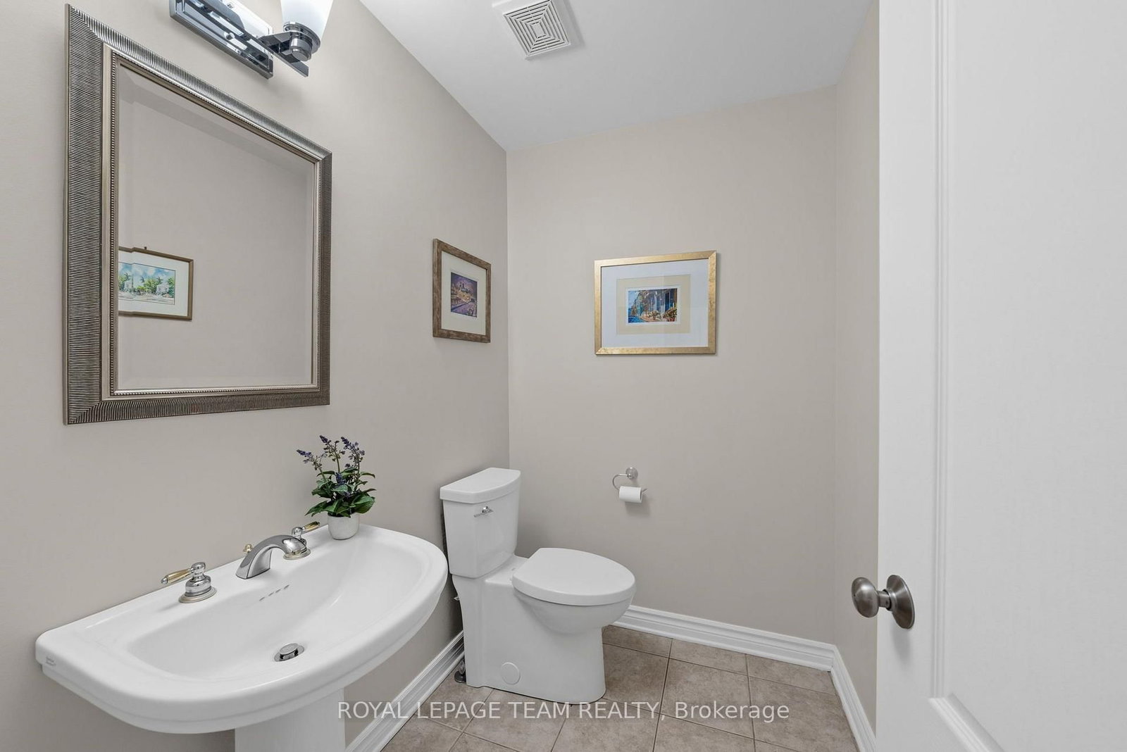 50 Marchvale Drive • Ottawa, ON photo 22