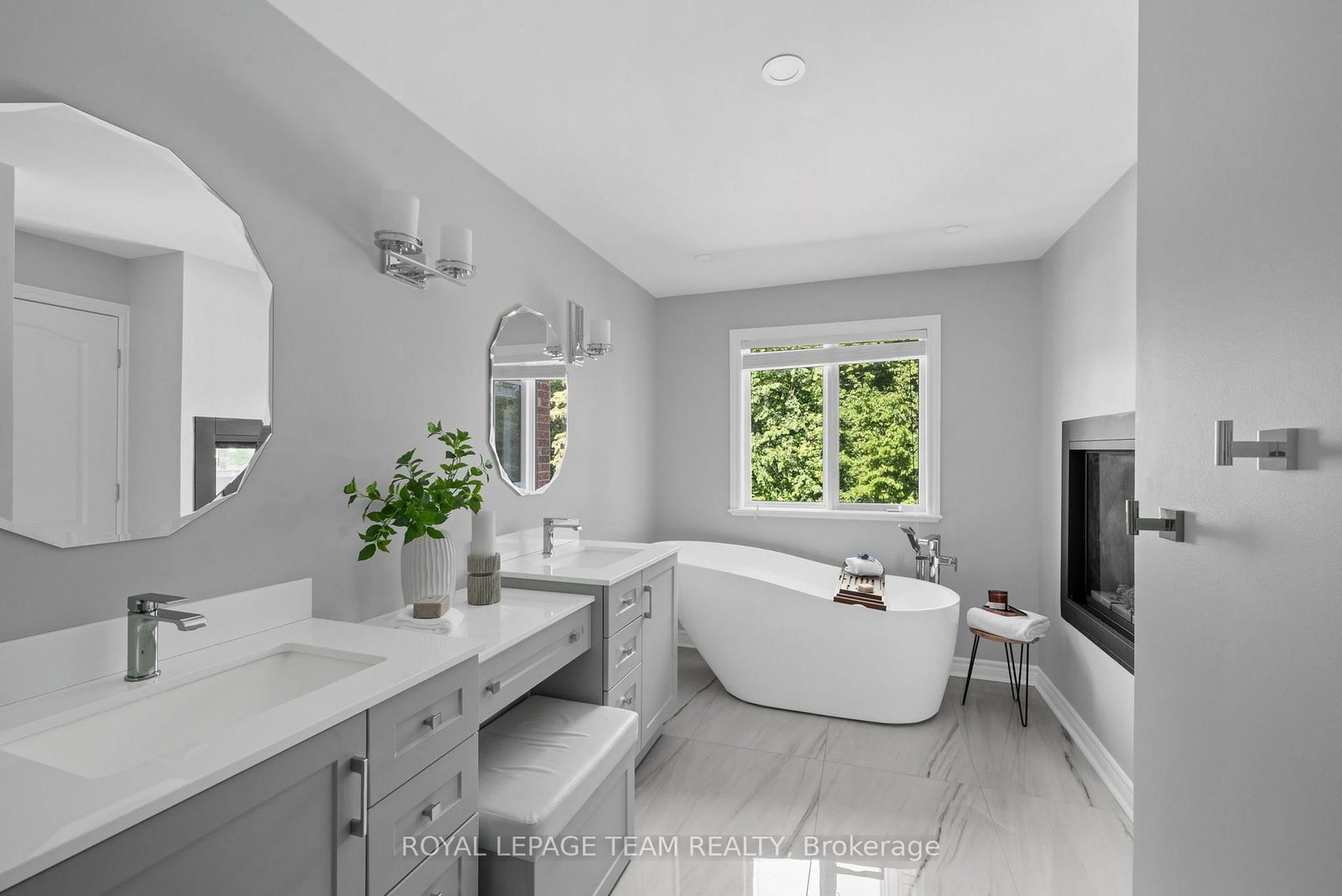 50 Marchvale Drive • Ottawa, ON photo 27
