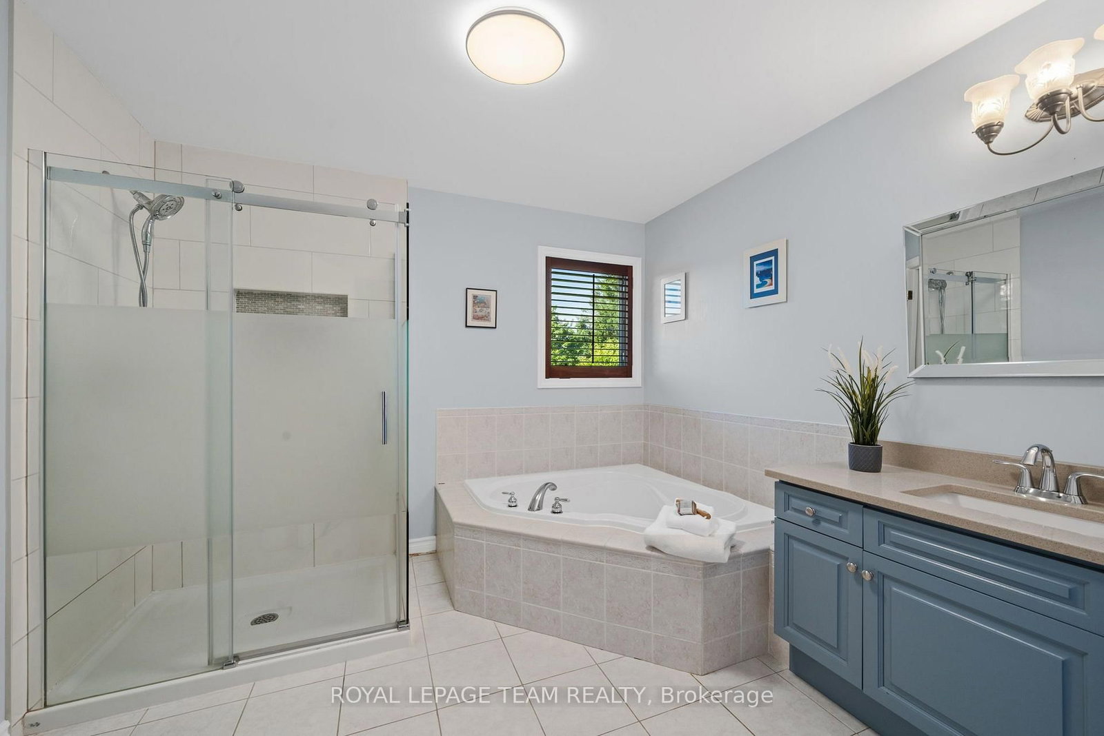 50 Marchvale Drive • Ottawa, ON photo 36