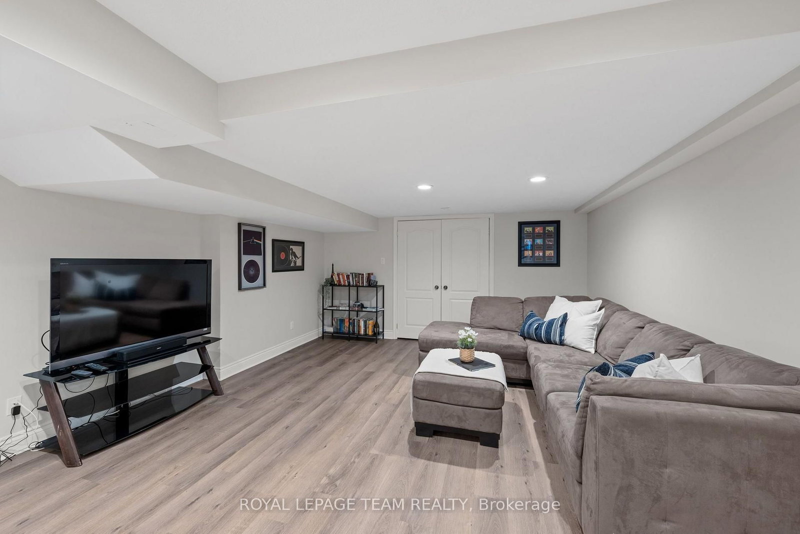 50 Marchvale Drive • Ottawa, ON photo 39